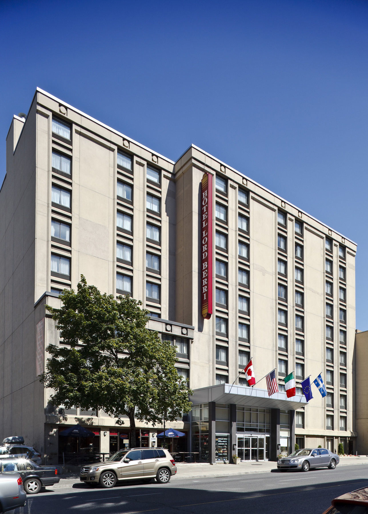 Fairfield Inn By Marriott Montreal Downtown Exterior photo
